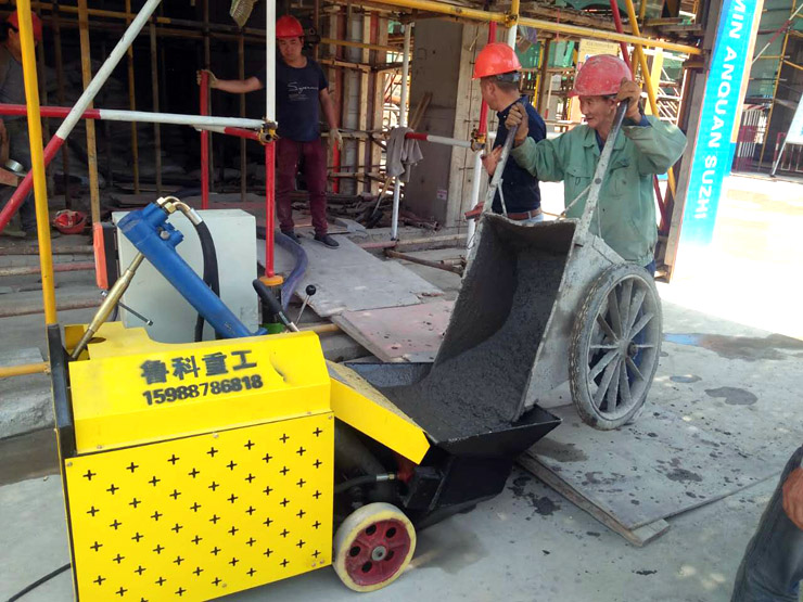 5月18日常熟二次構(gòu)造柱泵合作金土木常熟薇尼詩(shī)花園項(xiàng)目