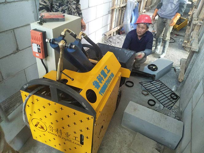 5月10日江蘇二次構(gòu)造柱泵合作升龍置業(yè)江心洲NO.2013G42地塊項(xiàng)目 5月10日江蘇二次構(gòu)造柱泵合作升龍置業(yè)江心洲NO.2013G42地塊項(xiàng)目