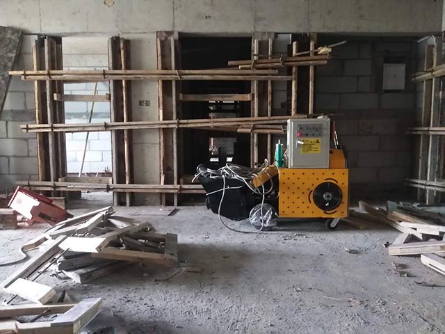 二次結構泵施工現(xiàn)場 