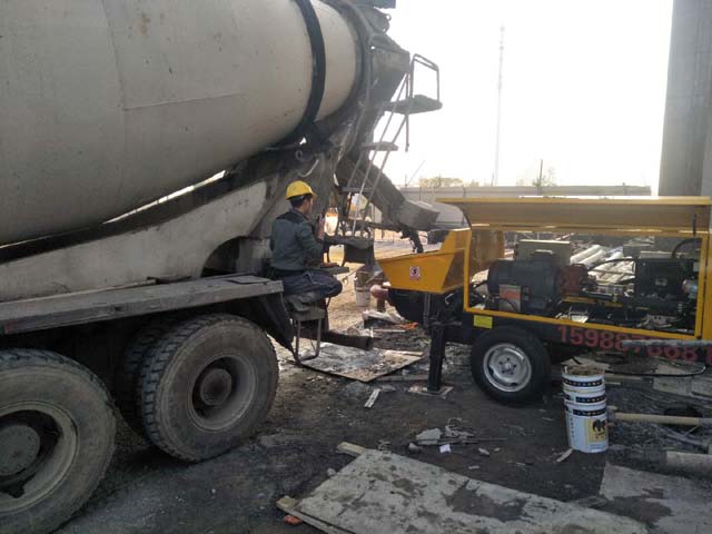 礦用細石混凝土泵