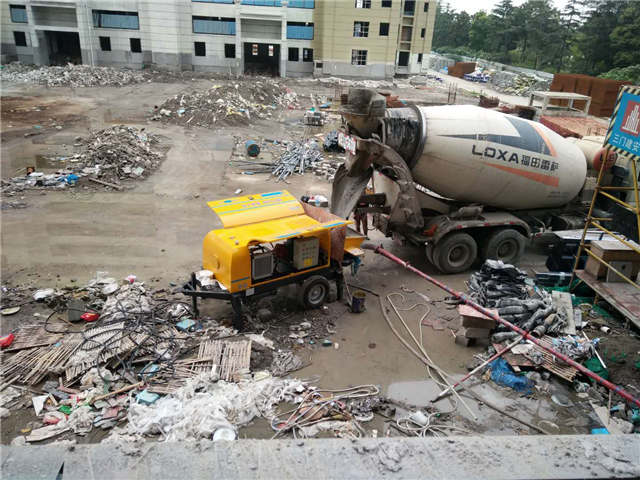 大型細石混凝土泵